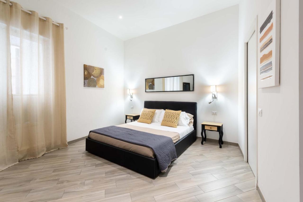 Navona 7 Suite Roma Esterno foto